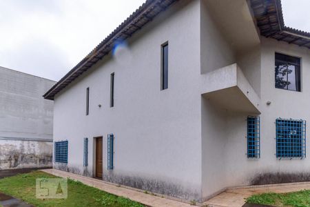Casa à venda com 340m², 4 quartos e 4 vagasFachada