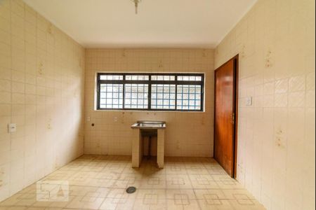 Casa à venda com 340m², 4 quartos e 4 vagasÁrea de Serviço