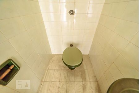 Casa à venda com 340m², 4 quartos e 4 vagasBanheiro