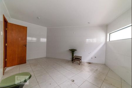 Casa à venda com 340m², 4 quartos e 4 vagasBanheiro da Suíte