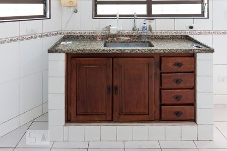 Casa à venda com 120m², 3 quartos e 3 vagasCozinha - Torneira