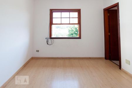 Casa à venda com 120m², 3 quartos e 3 vagasSuíte