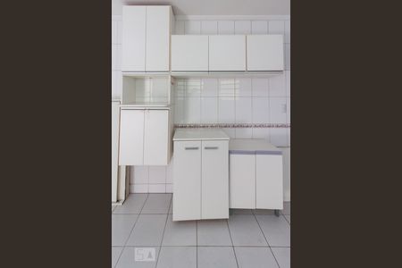 Casa à venda com 120m², 3 quartos e 3 vagasCozinha - Armários