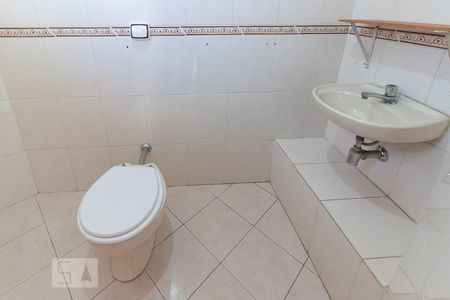 Casa à venda com 120m², 3 quartos e 3 vagasBanheiro da Suíte