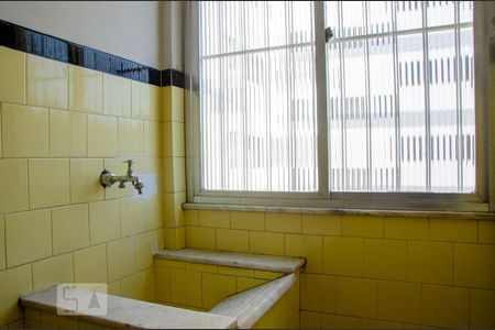 Apartamento para alugar com 59m², 2 quartos e sem vaga Apartamento para alugar com 59m², 2 quartos e sem vagaDetalhe da area de serviço