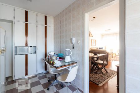 Apartamento à venda com 108m², 3 quartos e 2 vagas Apartamento à venda com 108m², 3 quartos e 2 vagasCozinha