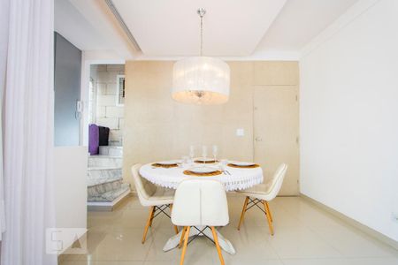 Sala de apartamento para alugar com 2 quartos, 160m² em Parque das Nações, Santo André