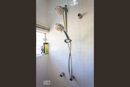 Apartamento para alugar com 160m², 2 quartos e 2 vagas Apartamento para alugar com 160m², 2 quartos e 2 vagasBanheiro social