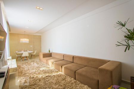 Sala de apartamento para alugar com 2 quartos, 160m² em Parque das Nações, Santo André