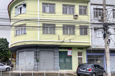 Apartamento à venda com 50m², 2 quartos e sem vaga Apartamento à venda com 50m², 2 quartos e sem vagaFachada