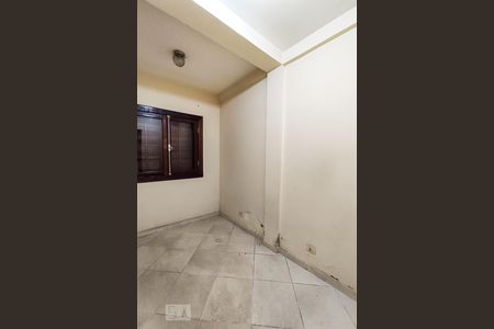 Casa à venda com 800m², 6 quartos e 5 vagas Casa à venda com 800m², 6 quartos e 5 vagasÁrea de Serviço