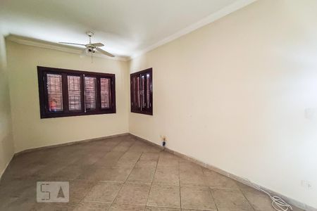Casa à venda com 800m², 6 quartos e 5 vagas Casa à venda com 800m², 6 quartos e 5 vagasAnexo a Suíte 4
