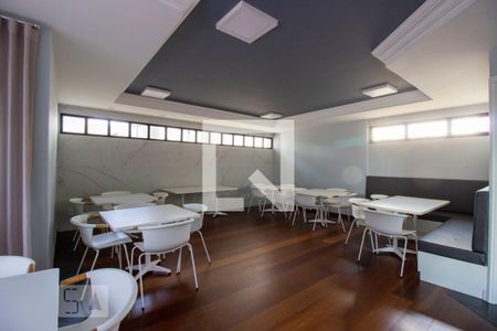 Apartamento à venda com 294m², 2 quartos e 2 vagasÁrea comum - Salão de festas