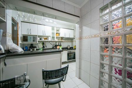 Apartamento à venda com 90m², 2 quartos e 1 vaga Apartamento à venda com 90m², 2 quartos e 1 vagaCozinha