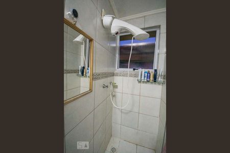 Apartamento à venda com 90m², 2 quartos e 1 vaga Apartamento à venda com 90m², 2 quartos e 1 vagaBanheiro