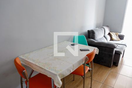 sala de apartamento para alugar com 2 quartos, 49m² em Jardim Roberto, Osasco