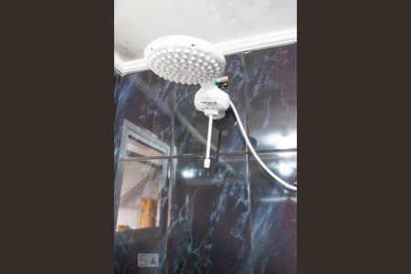 Apartamento à venda com 80m², 2 quartos e 1 vaga Apartamento à venda com 80m², 2 quartos e 1 vagaChuveiro