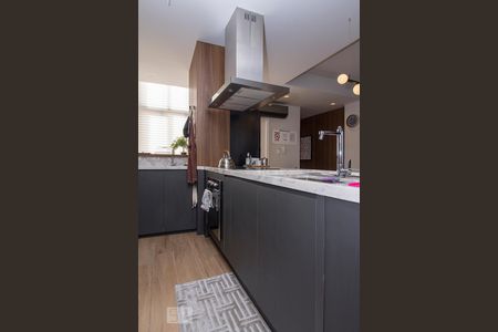 Apartamento para alugar com 97m², 2 quartos e sem vaga Apartamento para alugar com 97m², 2 quartos e sem vagaCozinha - Armários