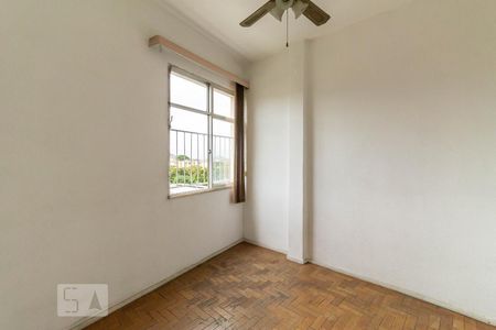 Quarto 1 de apartamento para alugar com 2 quartos, 53m² em Tomás Coelho, Rio de Janeiro