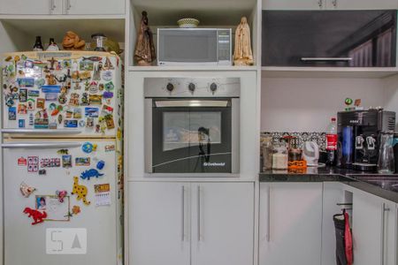 Casa à venda com 220m², 3 quartos e 2 vagasCozinha