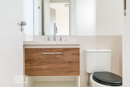 Apartamento à venda com 130m², 4 quartos e 3 vagas Apartamento à venda com 130m², 4 quartos e 3 vagasBanheiro do Quarto 2