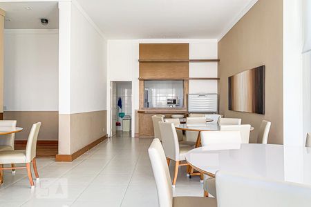 Apartamento à venda com 130m², 4 quartos e 3 vagas Apartamento à venda com 130m², 4 quartos e 3 vagasCondomínio