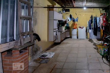 Casa à venda com 210m², 3 quartos e 2 vagas Casa à venda com 210m², 3 quartos e 2 vagasÁrea de Serviço