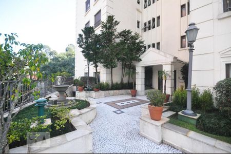 Apartamento à venda com 132m², 3 quartos e 2 vagasEntrada