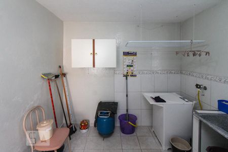Casa à venda com 200m², 2 quartos e 2 vagasÁrea de Serviço