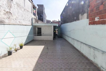 Casa à venda com 200m², 2 quartos e 2 vagasQuintal