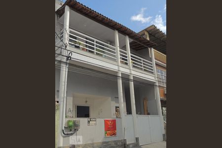 Casa à venda com 300m², 4 quartos e 3 vagasFachada 