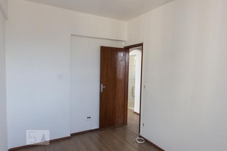 Quarto 1 de apartamento para alugar com 3 quartos, 62m² em Santo Antônio, Belo Horizonte