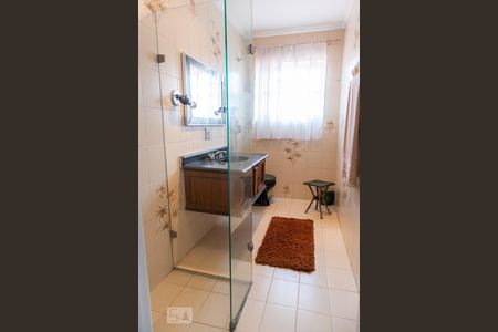 Casa à venda com 224m², 3 quartos e 5 vagas Casa à venda com 224m², 3 quartos e 5 vagasBanheiro