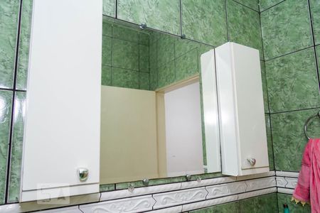 Casa à venda com 124m², 3 quartos e 3 vagasBanheiro