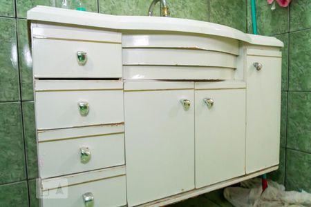 Casa à venda com 124m², 3 quartos e 3 vagasBanheiro