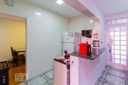 Casa à venda com 127m², 2 quartos e 2 vagas Casa à venda com 127m², 2 quartos e 2 vagasCozinha