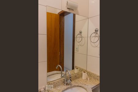 Apartamento à venda com 70m², 2 quartos e 2 vagas Apartamento à venda com 70m², 2 quartos e 2 vagasEspelho