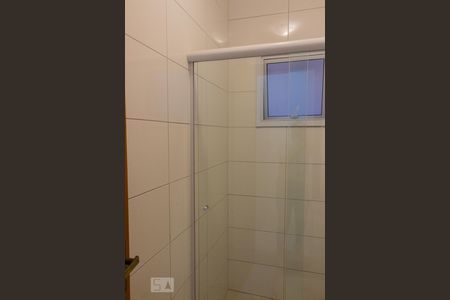 Apartamento à venda com 70m², 2 quartos e 2 vagas Apartamento à venda com 70m², 2 quartos e 2 vagasBanheiro