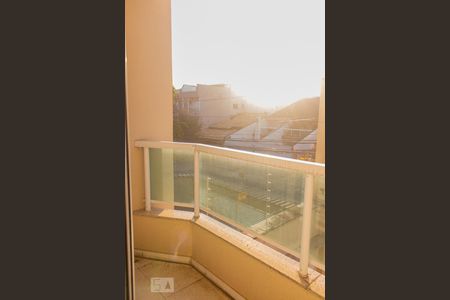 Apartamento à venda com 70m², 2 quartos e 2 vagas Apartamento à venda com 70m², 2 quartos e 2 vagasVaranda da Suíte