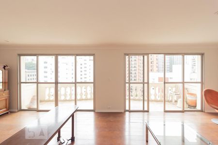 Apartamento à venda com 220m², 3 quartos e 2 vagasSala