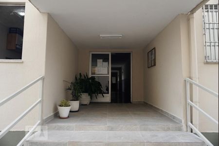 Apartamento para alugar com 69m², 2 quartos e 1 vaga Apartamento para alugar com 69m², 2 quartos e 1 vagaEntrada do Bloco