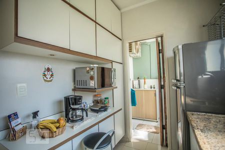 Apartamento à venda com 56m², 2 quartos e 1 vagaCozinha