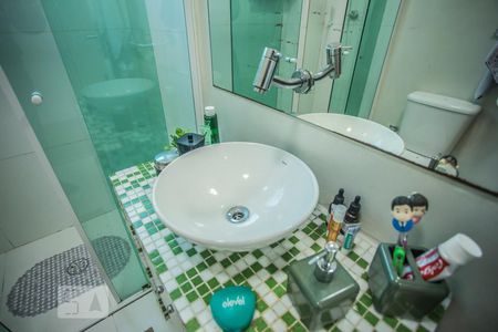 Apartamento à venda com 56m², 2 quartos e 1 vagaBanheiro - Torneira