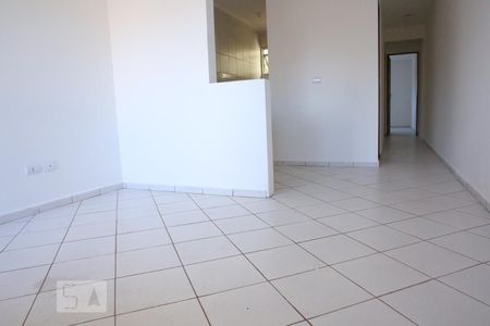 Sala de apartamento para alugar com 2 quartos, 50m² em Vila das Mercês, São Paulo