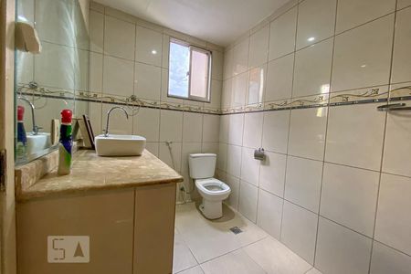 Apartamento à venda com 89m², 2 quartos e sem vaga Apartamento à venda com 89m², 2 quartos e sem vagaBanheiro da Suíte