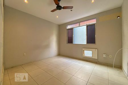 Apartamento à venda com 89m², 2 quartos e sem vaga Apartamento à venda com 89m², 2 quartos e sem vagaQuarto 2 - Suíte