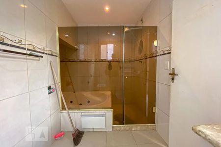 Apartamento à venda com 89m², 2 quartos e sem vaga Apartamento à venda com 89m², 2 quartos e sem vagaBanheiro da Suíte