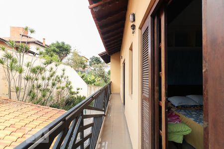 Casa à venda com 560m², 6 quartos e 6 vagas Casa à venda com 560m², 6 quartos e 6 vagasVaranda Estendida da Suíte 3