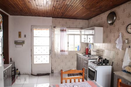 Casa à venda com 180m², 3 quartos e 5 vagas Casa à venda com 180m², 3 quartos e 5 vagasCozinha