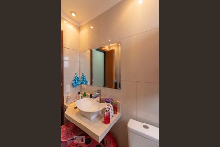 Casa à venda com 286m², 3 quartos e 4 vagas Casa à venda com 286m², 3 quartos e 4 vagasBanheiro